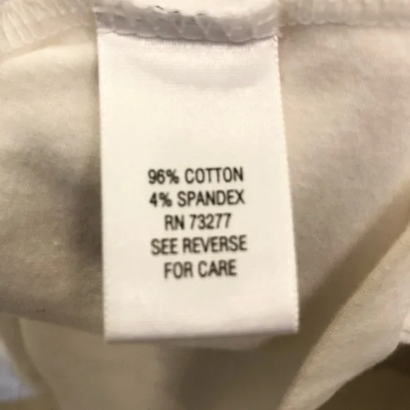 Croft & Barrow Top White Embellished neckline Blouse Size Small Beaded collar Wm - Picture 4 of 5